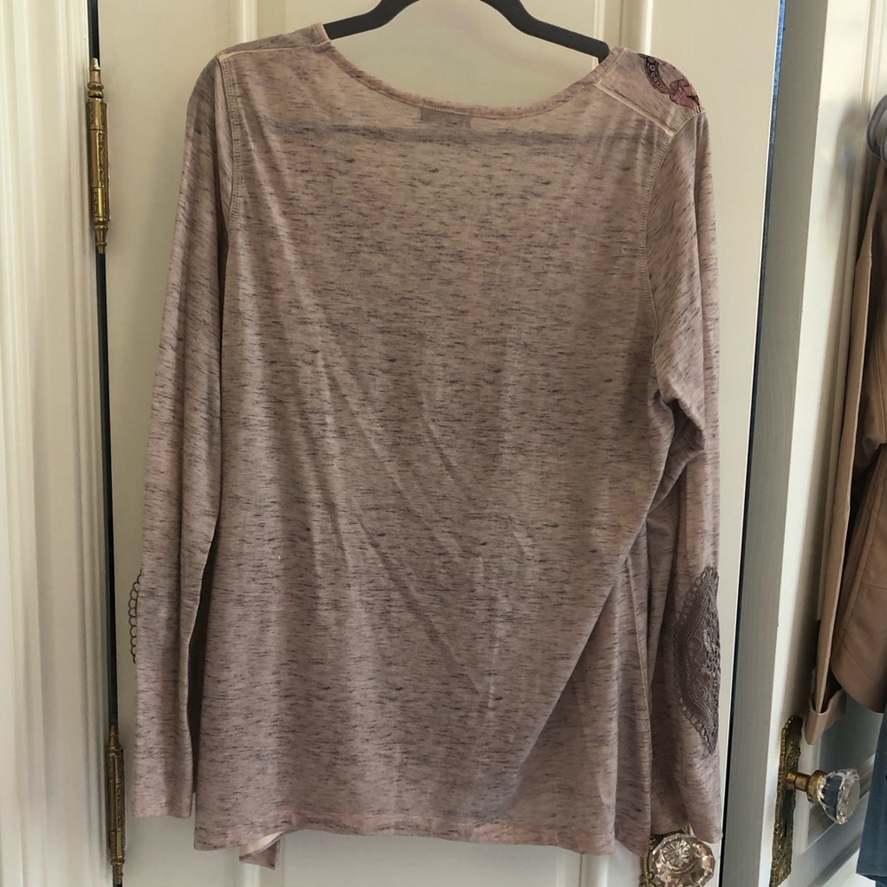 Live And Let Live Top - image 5